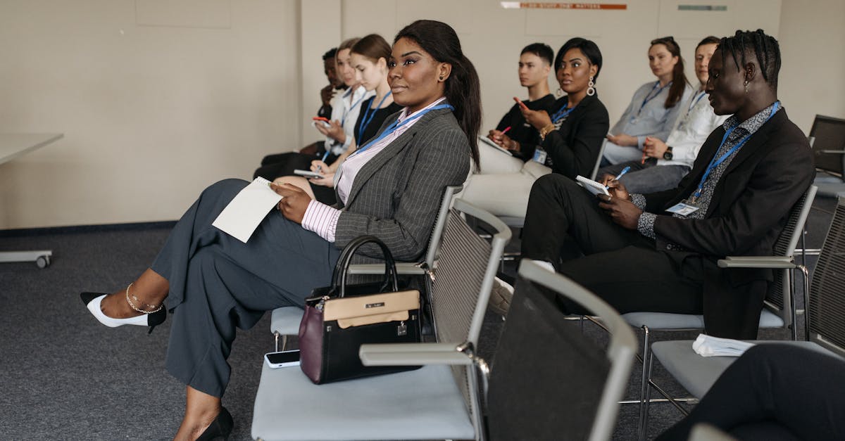 方盒欧盟扁蓝555:鸭脖团队竞技app官方详情下载教程